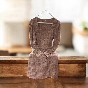 Ribbed Knit Square-Neck Long Sleeve Dress in Brown